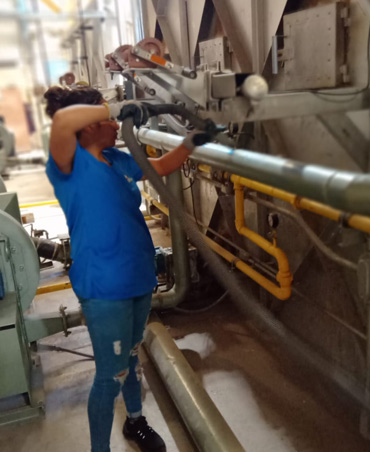 limpix-personal-calificado-limpieza-empresarial